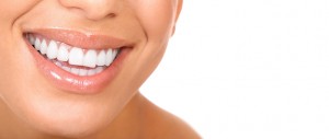 sonrisas-implantes-dentales-valencia-low